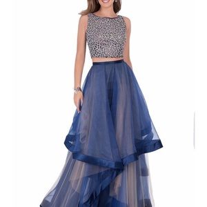 Couture navy blue prom dress!!